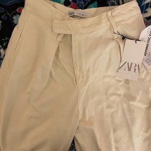 ZARA white side button pants SIZE 4 NEW WITH TAGS